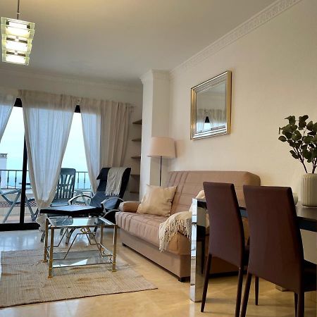 Apartamento Alyanna Михас Екстериор снимка